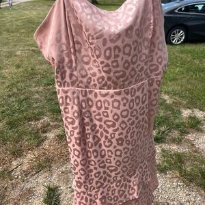 EUC Altar’d State Pink Leopard Print Dress